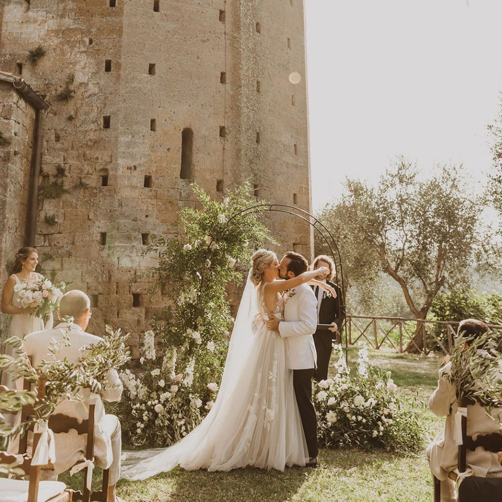 Berbagai Tradisi Unik Pernikahan Masyarakat Eropa  